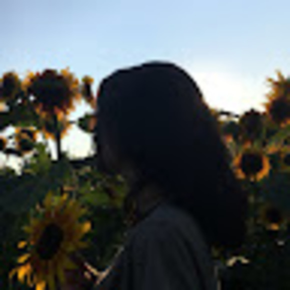 Meet your Posher, Skylar - Picture 1 of 1